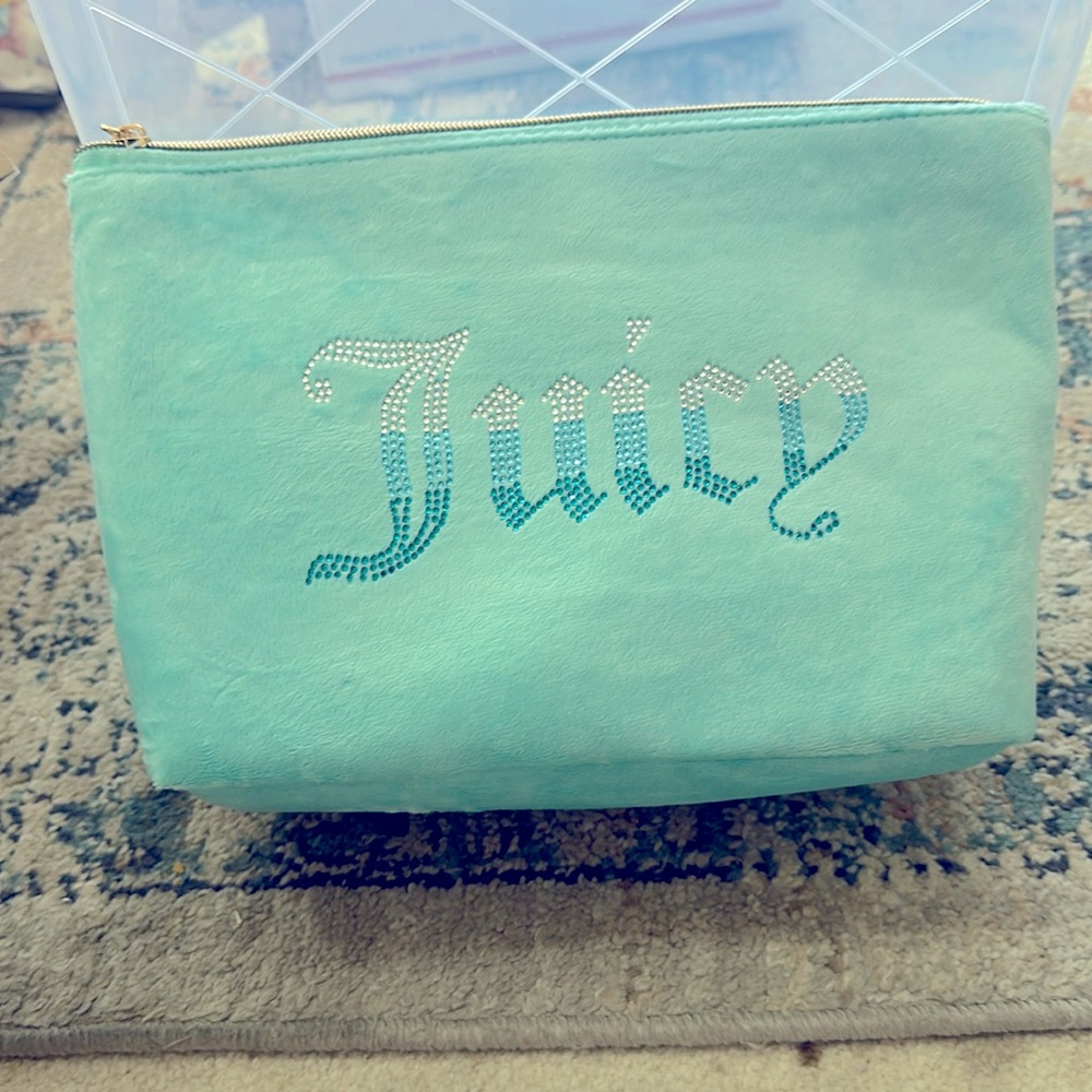 Juicy Couture Aqua Cosmetic Bag